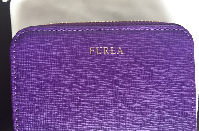FURLA　バビロン S ZIP AROUND The Perfect Wallet to Downsize : Furla Babylon Zip Around S